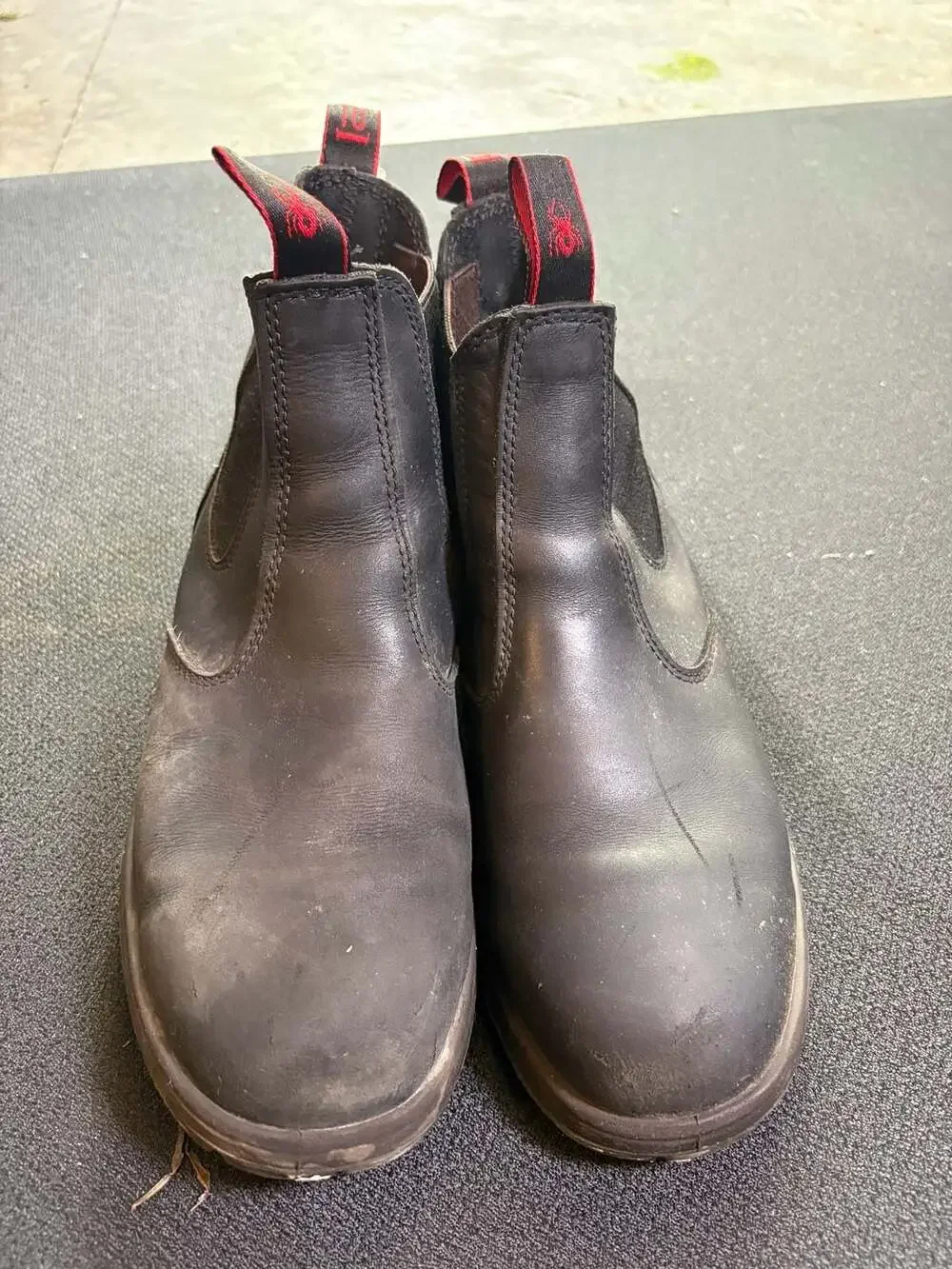 Redback Easy Escape UBBK Black Oil Kip Slip-On Work Boots SZ10